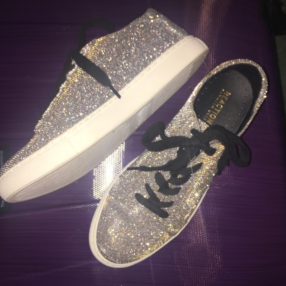 NEW Kenneth Cole Sparkle Sneakers